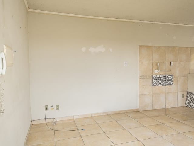Apartamento 2 quartos e 1 banheiro, para alugar, no bairro Três Vendas em Pelotas