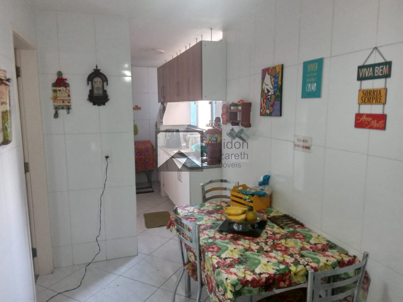 Apartamento à venda com 2 quartos, 70m² - Foto 18