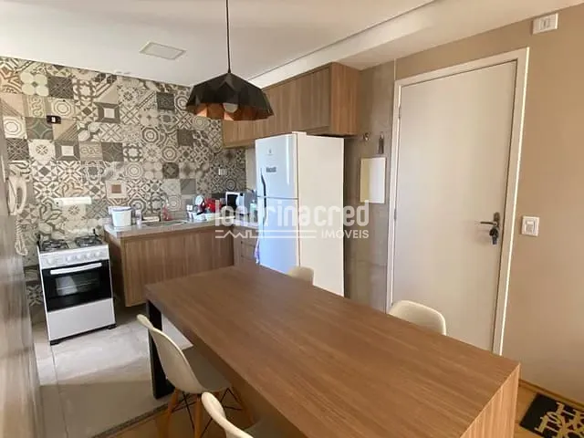 Apartamento 2 quartos e 1 banheiro, à venda, no bairro Ouro Verde em Londrina