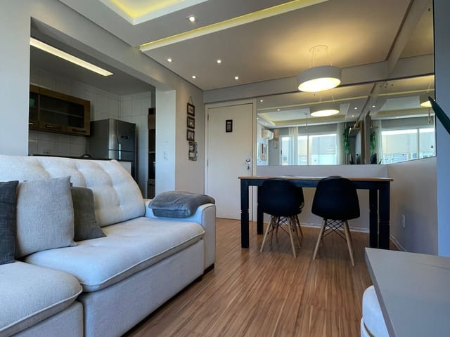 Apartamento 2 quartos e 2 banheiros, à venda, no bairro Areal em Pelotas