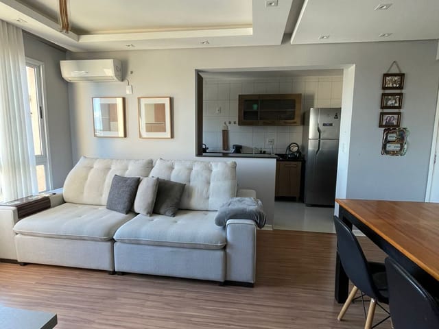 Apartamento 2 quartos e 2 banheiros, à venda, no bairro Areal em Pelotas