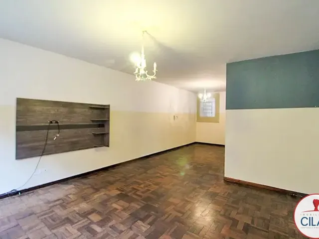Apartamento 3 quartos e 2 banheiros, à venda, no bairro Centro em Curitiba
