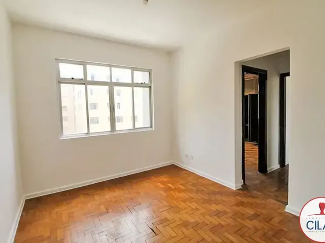 Apartamento 2 quartos e 1 banheiro, à venda, no bairro Centro em Curitiba
