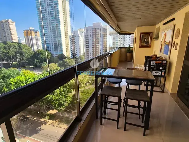 Apartamento 3 quartos e 3 banheiros, à venda, no bairro Parque Residencial Aquarius em São José dos Campos