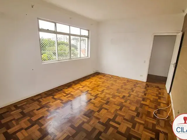 Apartamento 2 quartos e 2 banheiros, à venda, no bairro Mercês em Curitiba