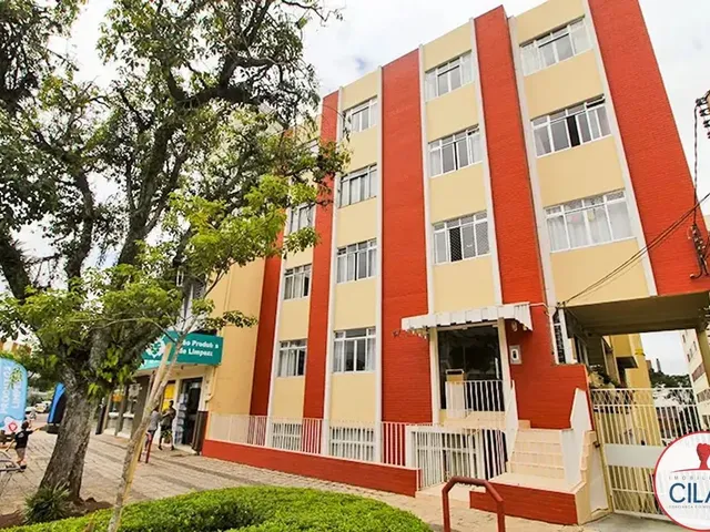 Apartamento 2 quartos e 2 banheiros, à venda, no bairro Mercês em Curitiba