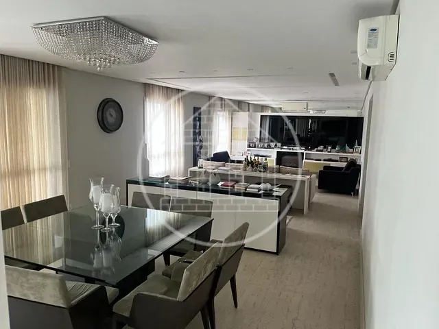 Apartamento com 210m² 3 quartos e 4 banheiros, à venda ou para alugar, no bairro Itaim Bibi em São Paulo