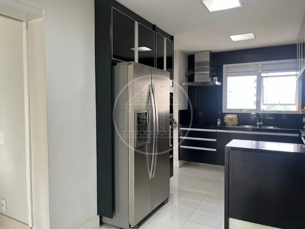 Apartamento, 3 quartos, 210 m² - Foto 10