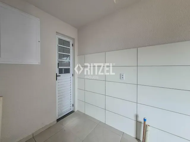 Apartamento 2 quartos e 1 banheiro, para alugar, no bairro Canudos em Novo Hamburgo