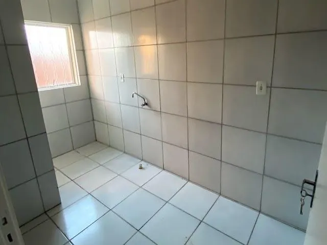Apartamento com 48m² 3 quartos e 1 banheiro, à venda, no bairro Centro em Pelotas