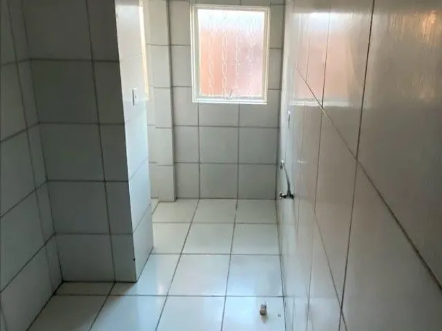 Apartamento com 48m² 3 quartos e 1 banheiro, à venda, no bairro Centro em Pelotas