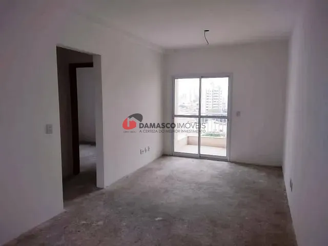 Apartamento 2 quartos e 1 banheiro, à venda, no bairro Campestre em Santo André