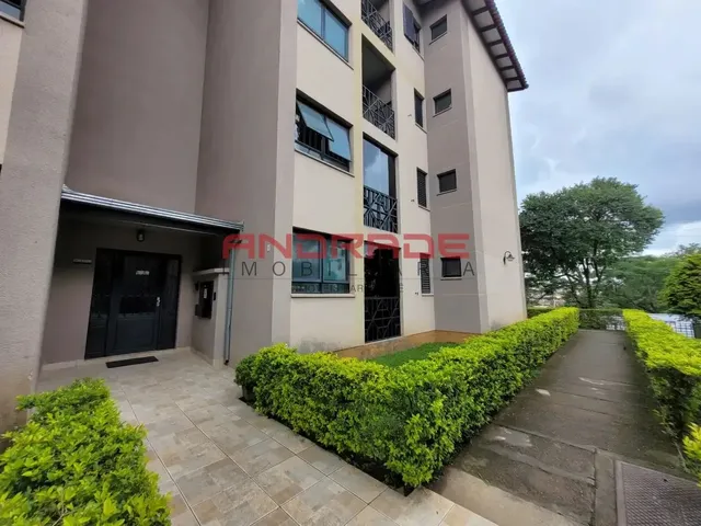 Apartamento 3 quartos e 1 banheiro, para alugar, no bairro Santa Quitéria em Curitiba
