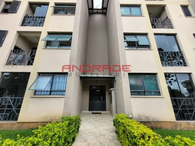Apartamento 3 quartos e 1 banheiro, para alugar, no bairro Santa Quitéria em Curitiba