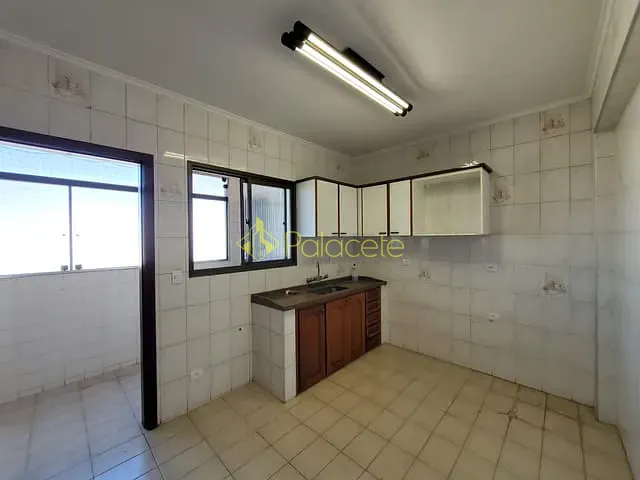 Apartamento com 105m² 3 quartos e 2 banheiros, à venda, no bairro Centro em Taubaté