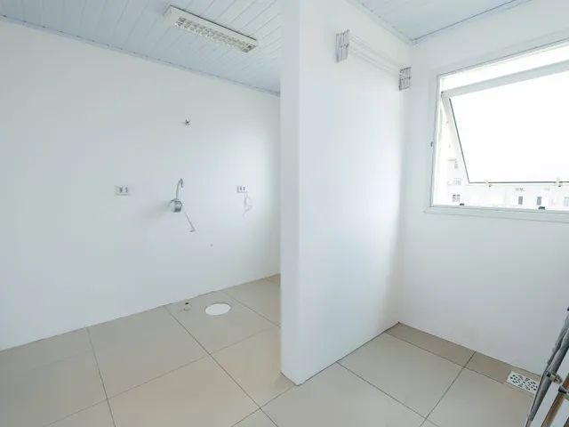 Apartamento com 54m² 2 quartos e 1 banheiro, à venda, no bairro Três Vendas em Pelotas