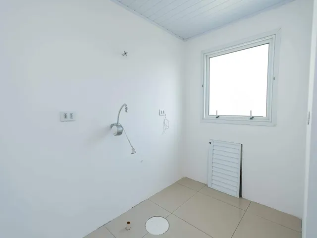 Apartamento com 54m² 2 quartos e 1 banheiro, à venda, no bairro Três Vendas em Pelotas