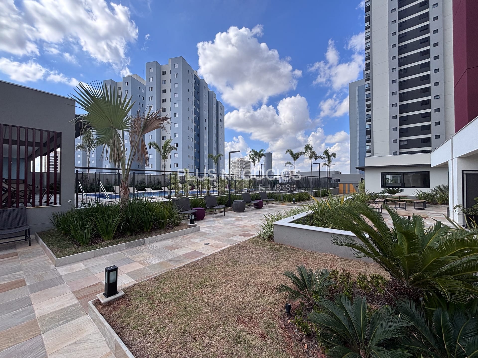 Apartamento à venda e aluguel com 1 quarto, 47m² - Foto 18