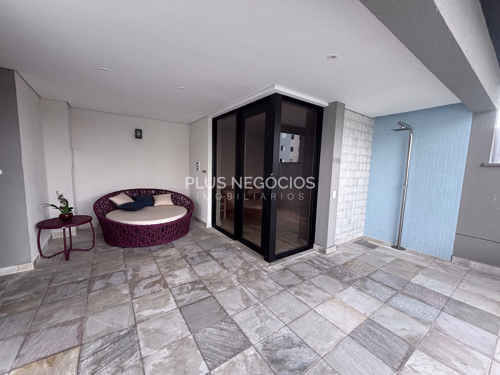 Apartamento à venda e aluguel com 1 quarto, 47m² - Foto 35