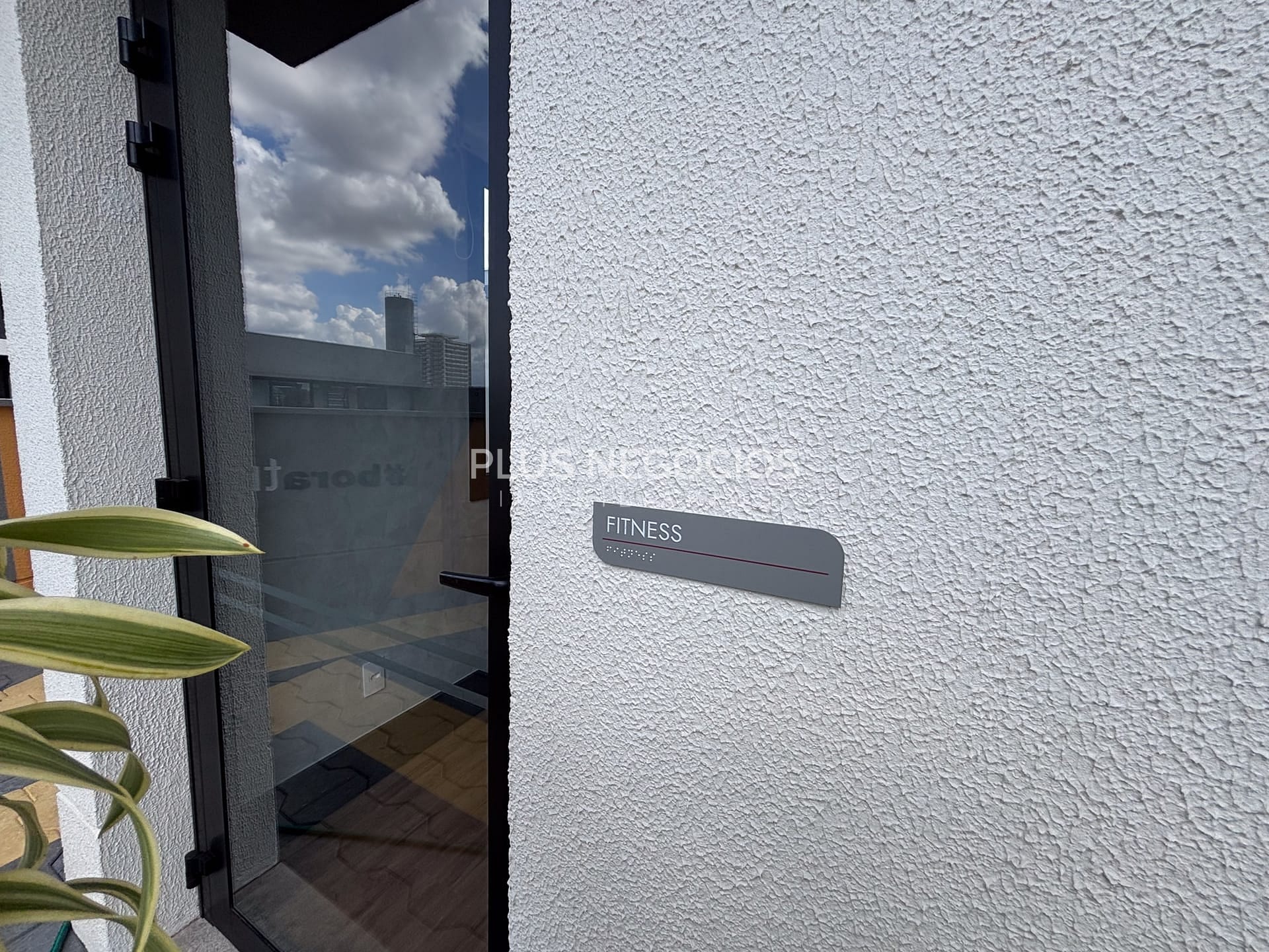 Apartamento à venda e aluguel com 1 quarto, 47m² - Foto 36