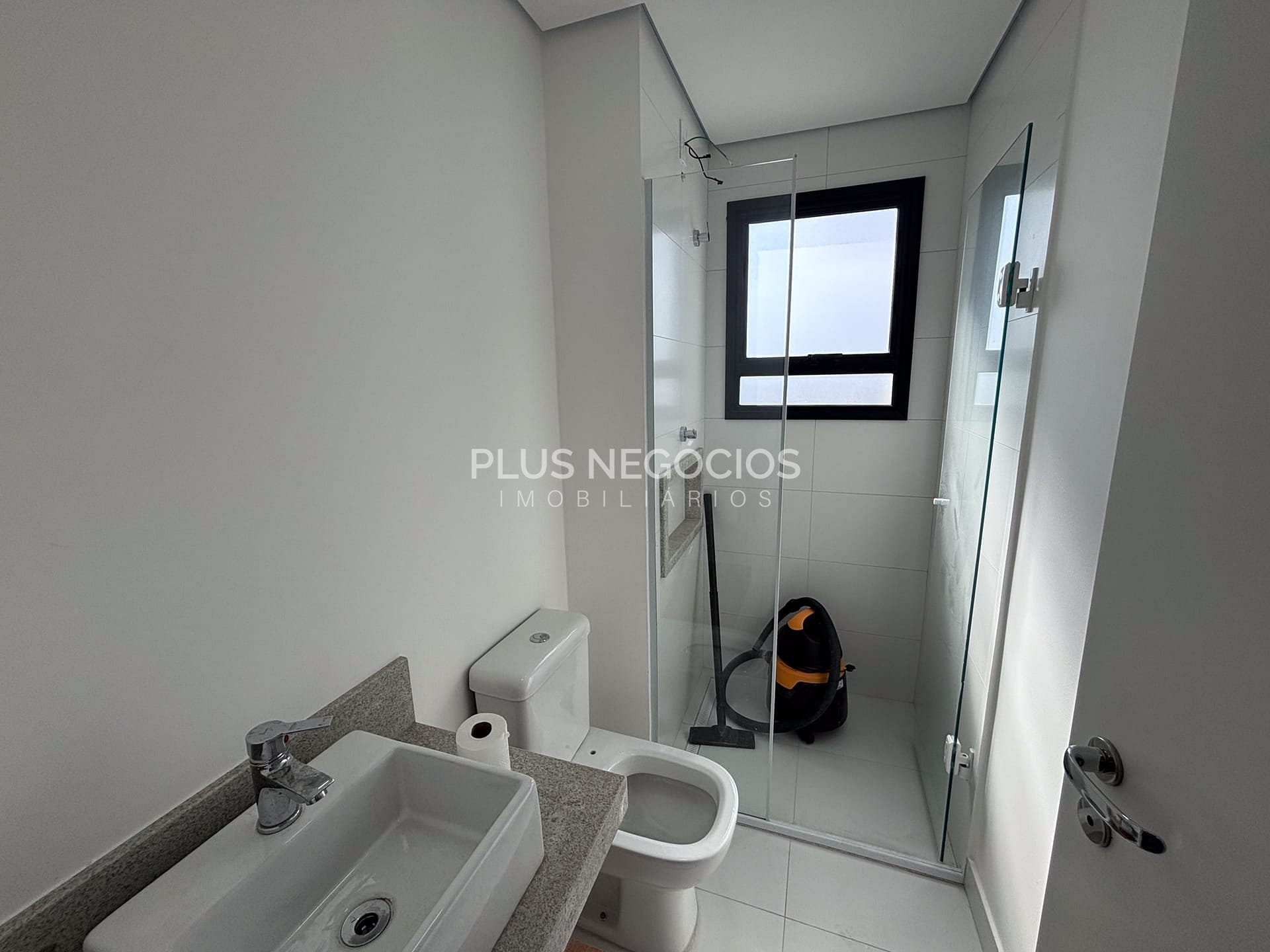 Apartamento à venda e aluguel com 1 quarto, 47m² - Foto 22