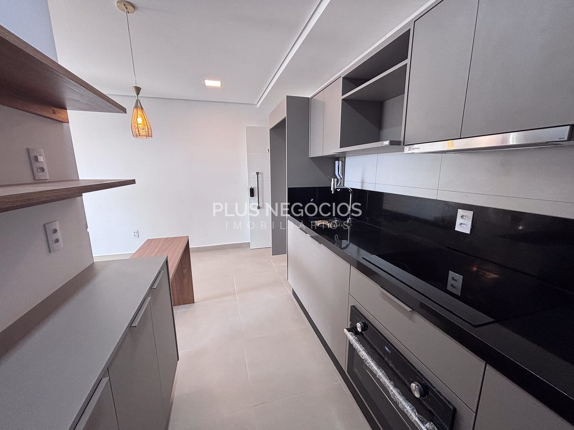 Apartamento à venda e aluguel com 1 quarto, 47m² - Foto 26
