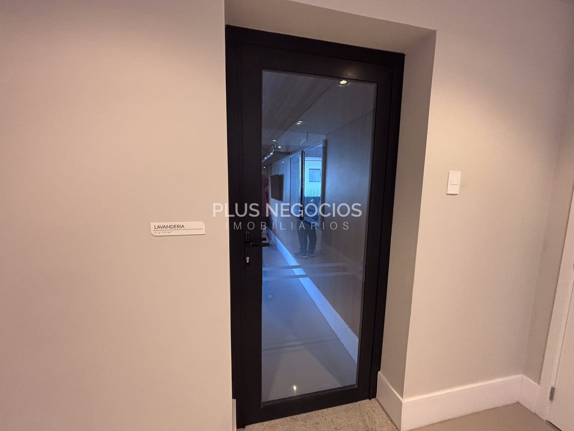 Apartamento à venda e aluguel com 1 quarto, 47m² - Foto 57