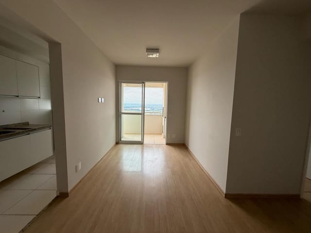 Apartamento 3 quartos e 1 banheiro, à venda, no bairro Gleba Palhano em Londrina