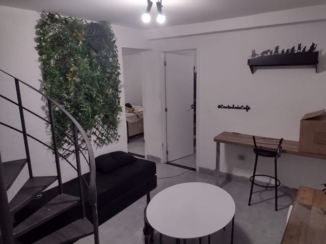 Foto do Apartamento - Apartamento Duplex com 2 dormitórios à venda, 84 m² por R$ 212.000,00 - Vila São Geraldo - São José dos Campos/SP | INDEPENDENCE NEGOCIOS IMOBILIARIOS LTDA