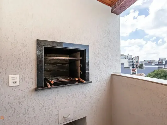 Apartamento 3 quartos e 2 banheiros, para alugar, no bairro Água Verde em Curitiba