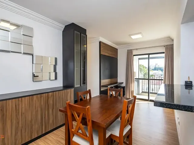 Apartamento 3 quartos e 2 banheiros, para alugar, no bairro Portão em Curitiba