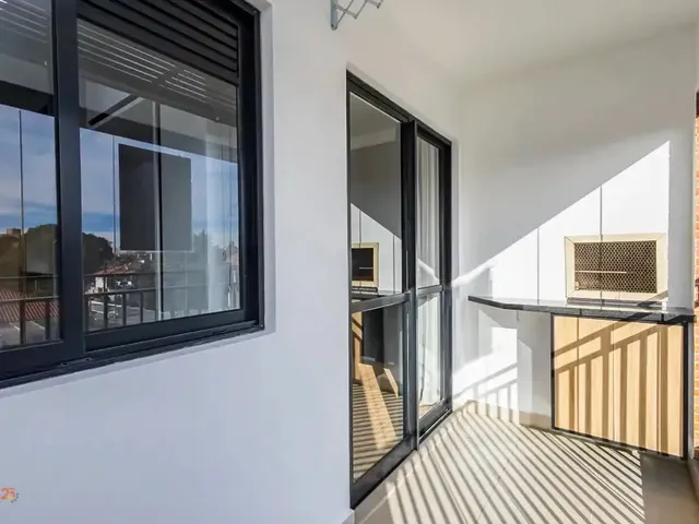 Apartamento 3 quartos e 2 banheiros, para alugar, no bairro Portão em Curitiba