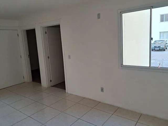 Apartamento 2 quartos e 1 banheiro, à venda, no bairro Três Vendas em Pelotas