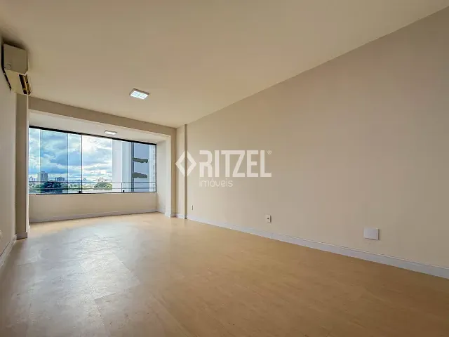 Apartamento com 102m² 2 quartos e 2 banheiros, à venda, no bairro Centro em Novo Hamburgo