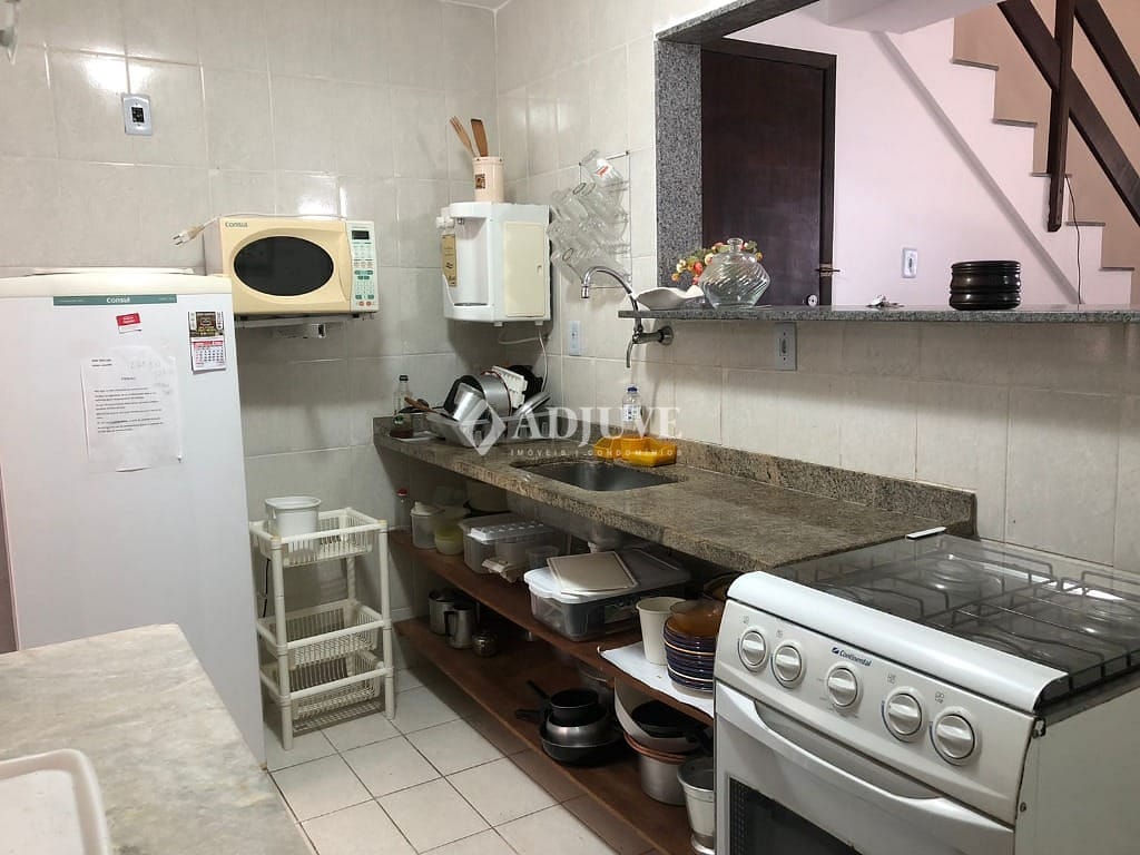 Apartamento à venda com 2 quartos, 96m² - Foto 4
