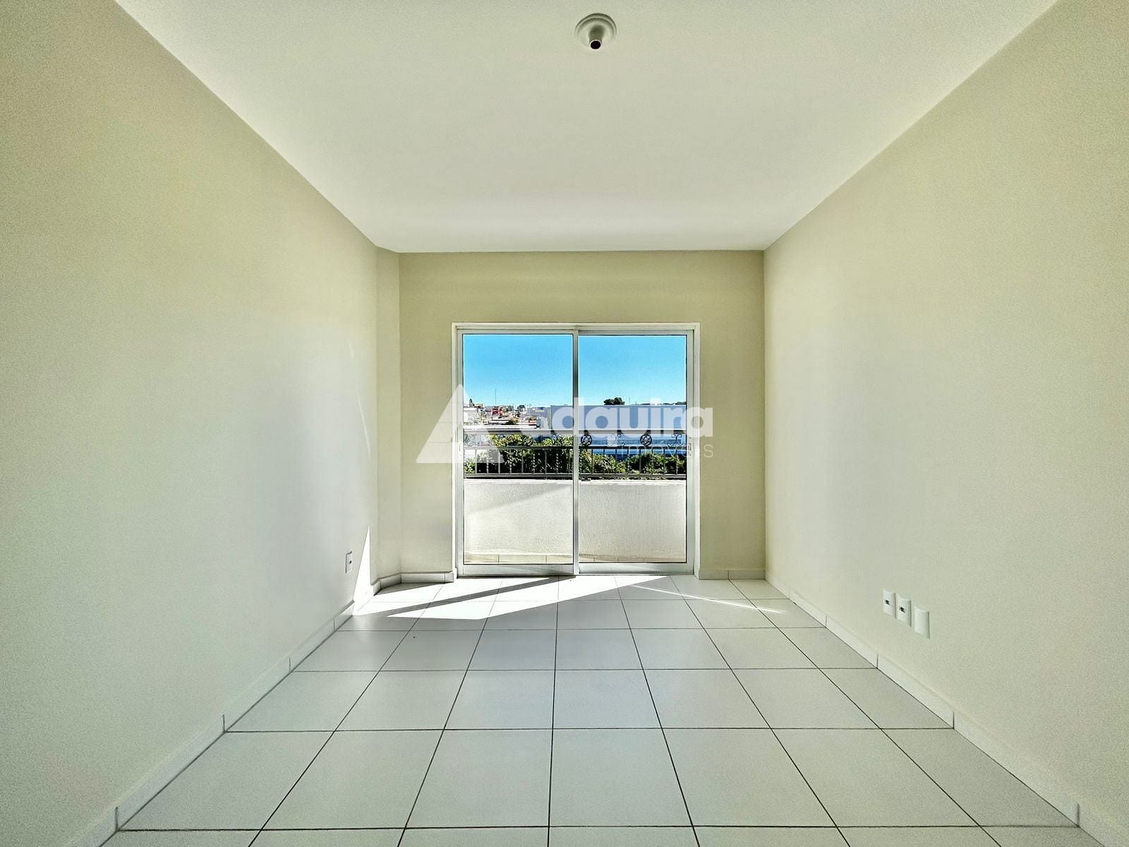 Apartamento à venda com 2 quartos, 67m² - Foto 12