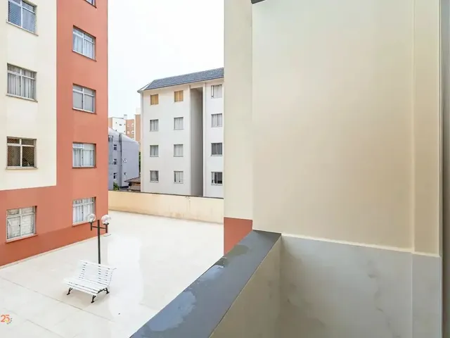 Apartamento 2 quartos e 1 banheiro, à venda, no bairro Vila Izabel em Curitiba