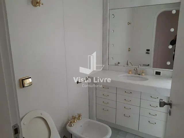 Apartamento 3 quartos e 3 banheiros, à venda, no bairro Jardim Paulista em São Paulo