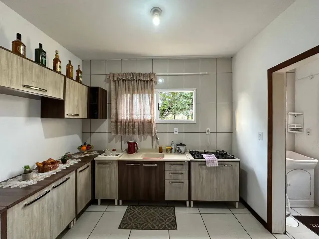 Apartamento com 68m² 2 quartos e 1 banheiro, à venda, no bairro Três Vendas em Pelotas