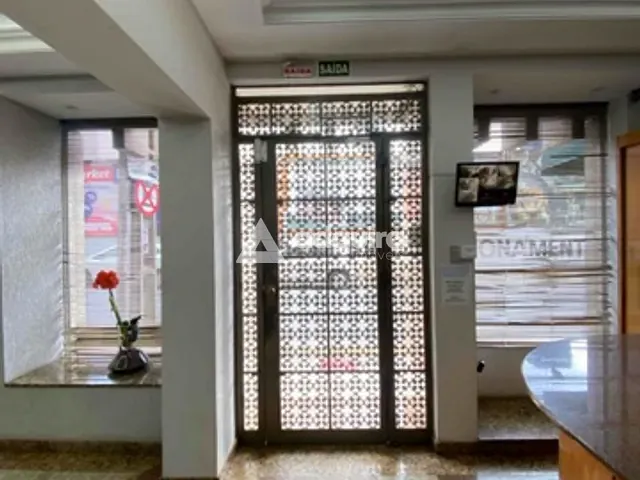 Apartamento com 136m² 3 quartos e 2 banheiros, para alugar, no bairro Centro em Ponta Grossa