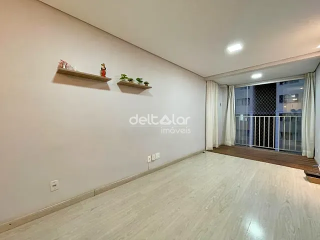 Apartamento com 55m² 2 quartos e 1 banheiro, à venda, no bairro Planalto em Belo Horizonte