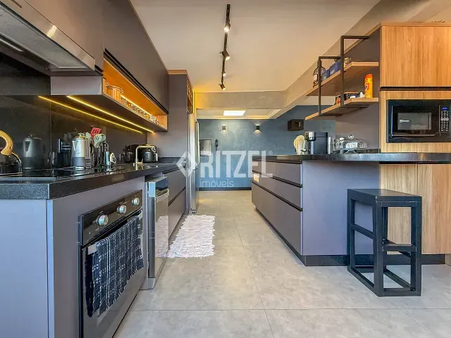 Apartamento 2 quartos e 2 banheiros, à venda, no bairro Pátria Nova em Novo Hamburgo