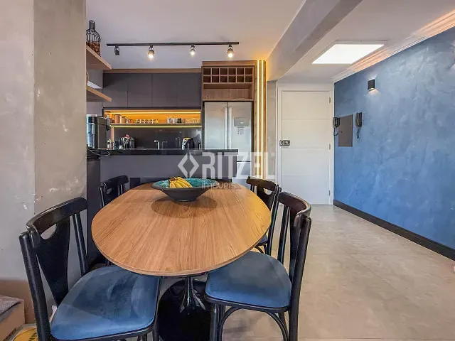 Apartamento 2 quartos e 2 banheiros, à venda, no bairro Pátria Nova em Novo Hamburgo