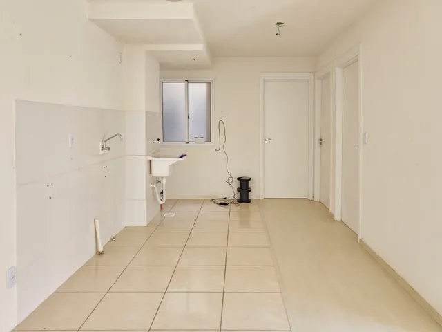 Apartamento com 57m² 2 quartos e 1 banheiro, à venda, no bairro Fragata em Pelotas