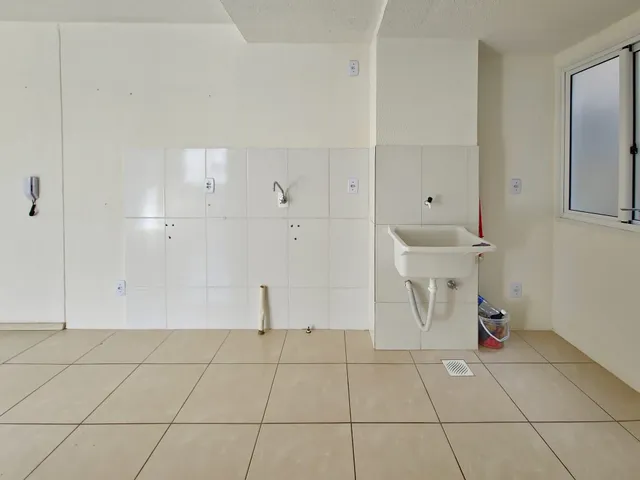 Apartamento com 57m² 2 quartos e 1 banheiro, à venda, no bairro Fragata em Pelotas