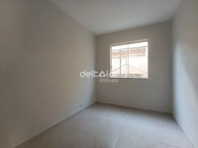 Apartamento com 94m² 3 quartos e 1 banheiro, à venda, no bairro Piratininga (Venda Nova) em Belo Horizonte