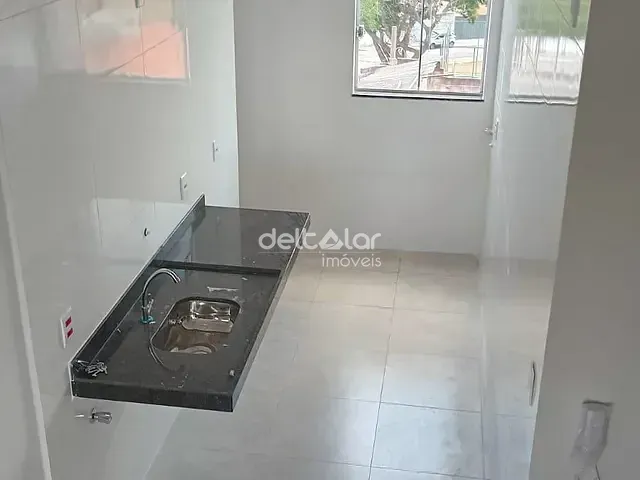 Apartamento com 94m² 3 quartos e 1 banheiro, à venda, no bairro Piratininga (Venda Nova) em Belo Horizonte