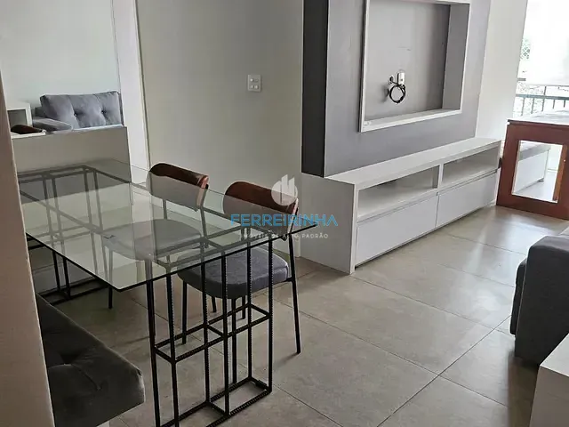 Apartamento 2 quartos e 2 banheiros, à venda, no bairro Jardim das Indústrias em São José dos Campos