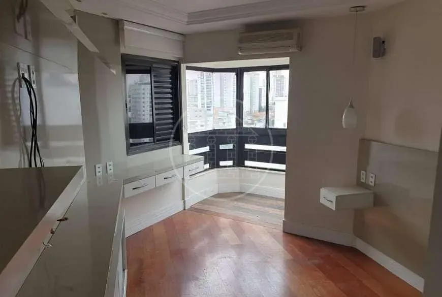 Apartamento, 3 quartos, 230 m² - Foto 4