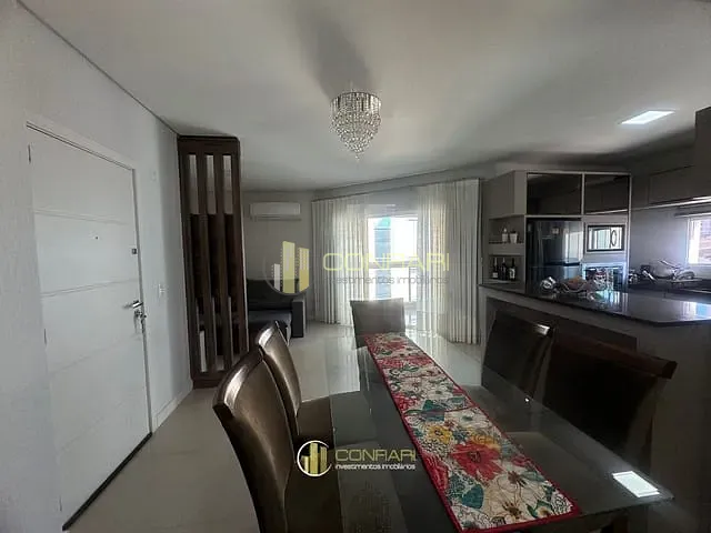 Apartamento com 135m² 3 quartos e 3 banheiros, à venda, no bairro Meia Praia em Itapema